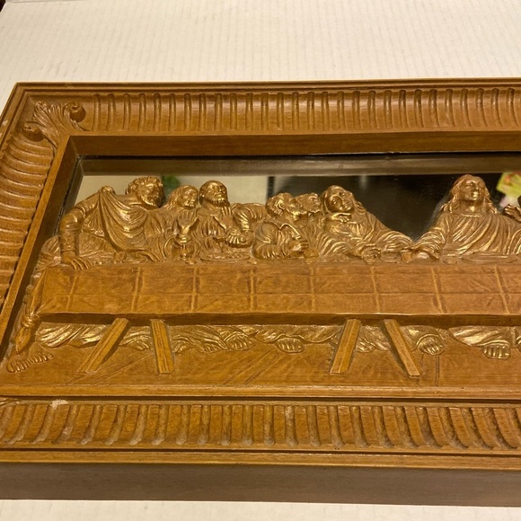 Vintage The Last Supper 3D Raised Effect Etched Sculpted Art Mirror in Brown - Picture 2 of 5